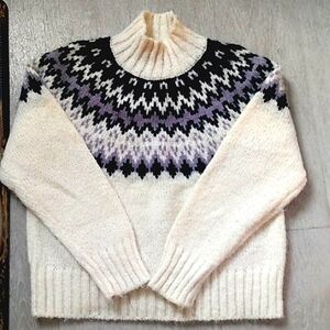 Cozy Nordic Knit Sweater - Cream & Black/Purple Pattern